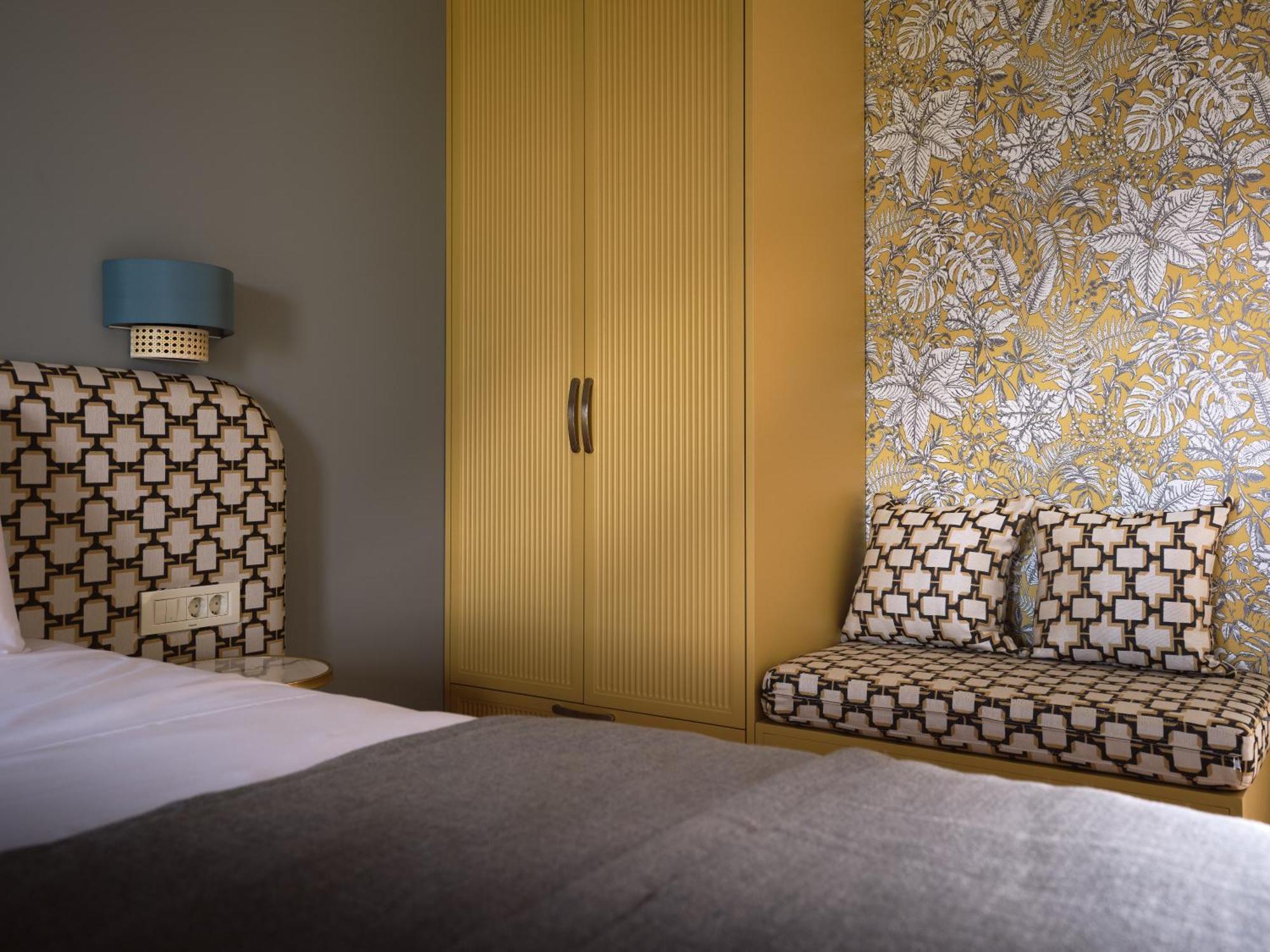Anemelia Retreat - Explore & Recharge Laganas Room photo